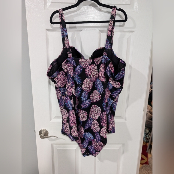 Torrid Pineapple Push-Up Demi Slim Fix Swimsuit in Size 5S (28 & Short) - Picture 7 of 16
